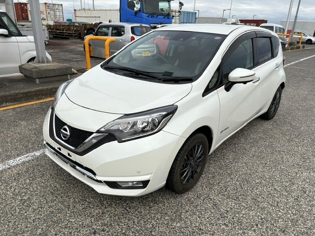 NISSAN NOTE — фото