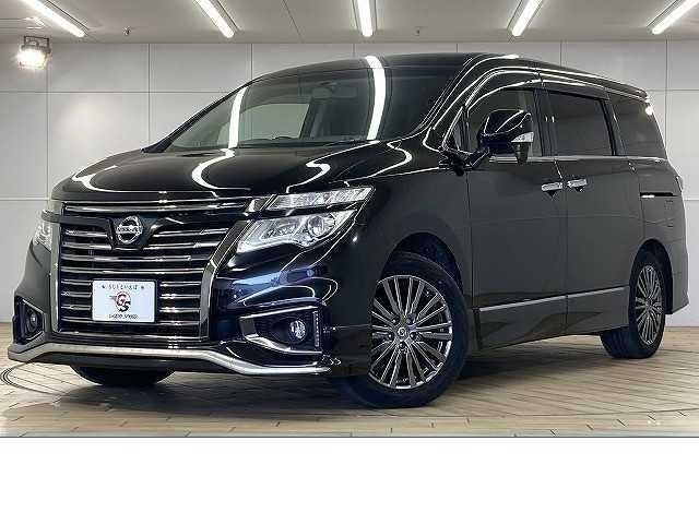 NISSAN ELGRAND — фото