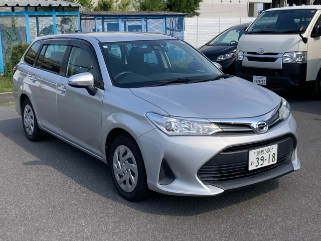 TOYOTA COROLLA — фото