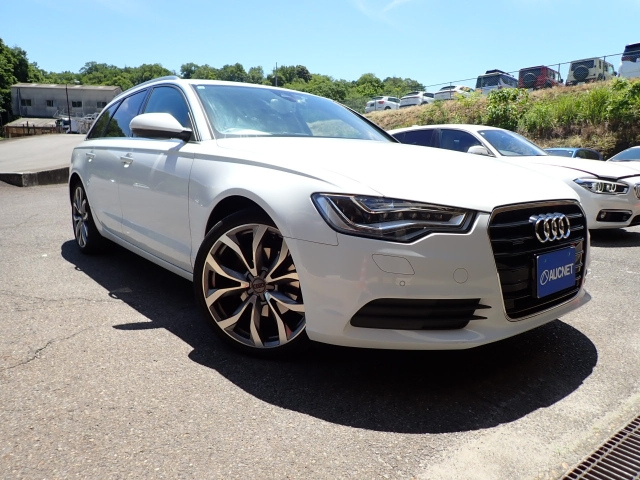 AUDI A6 — фото