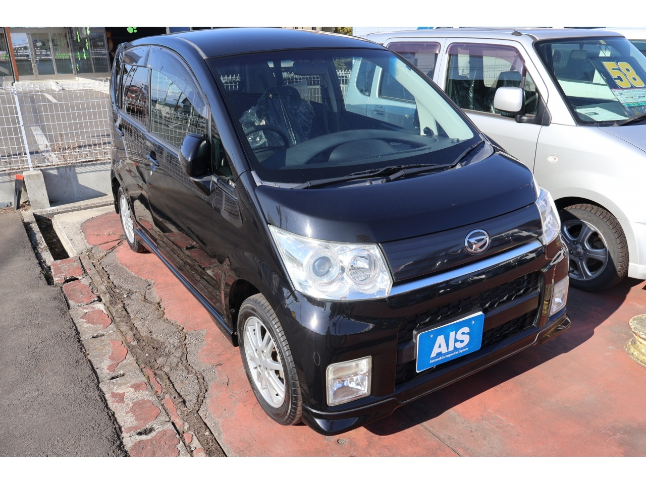 DAIHATSU MOVE — фото