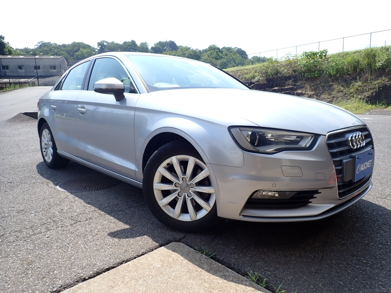 AUDI A3 — фото