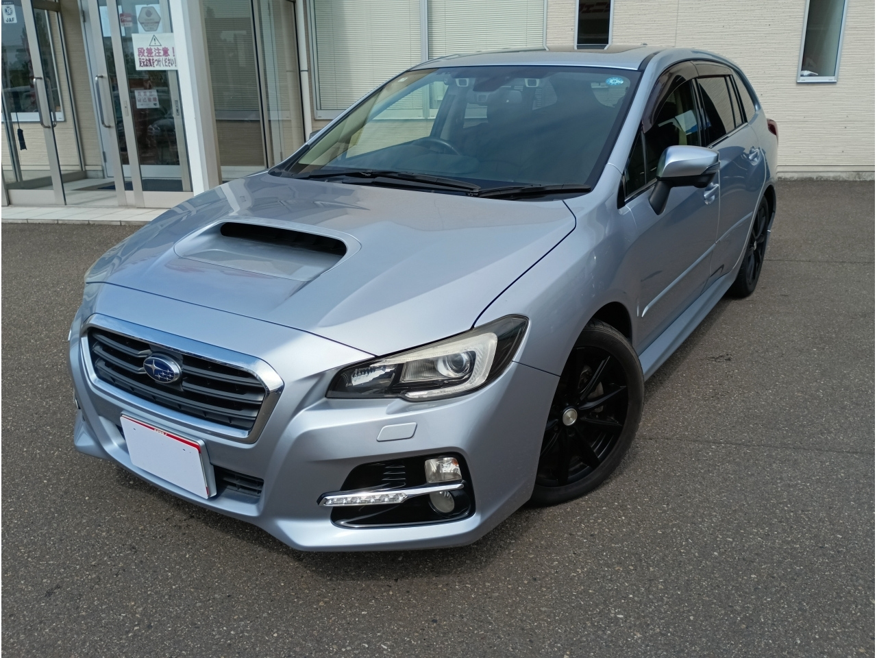 SUBARU LEVORG — фото