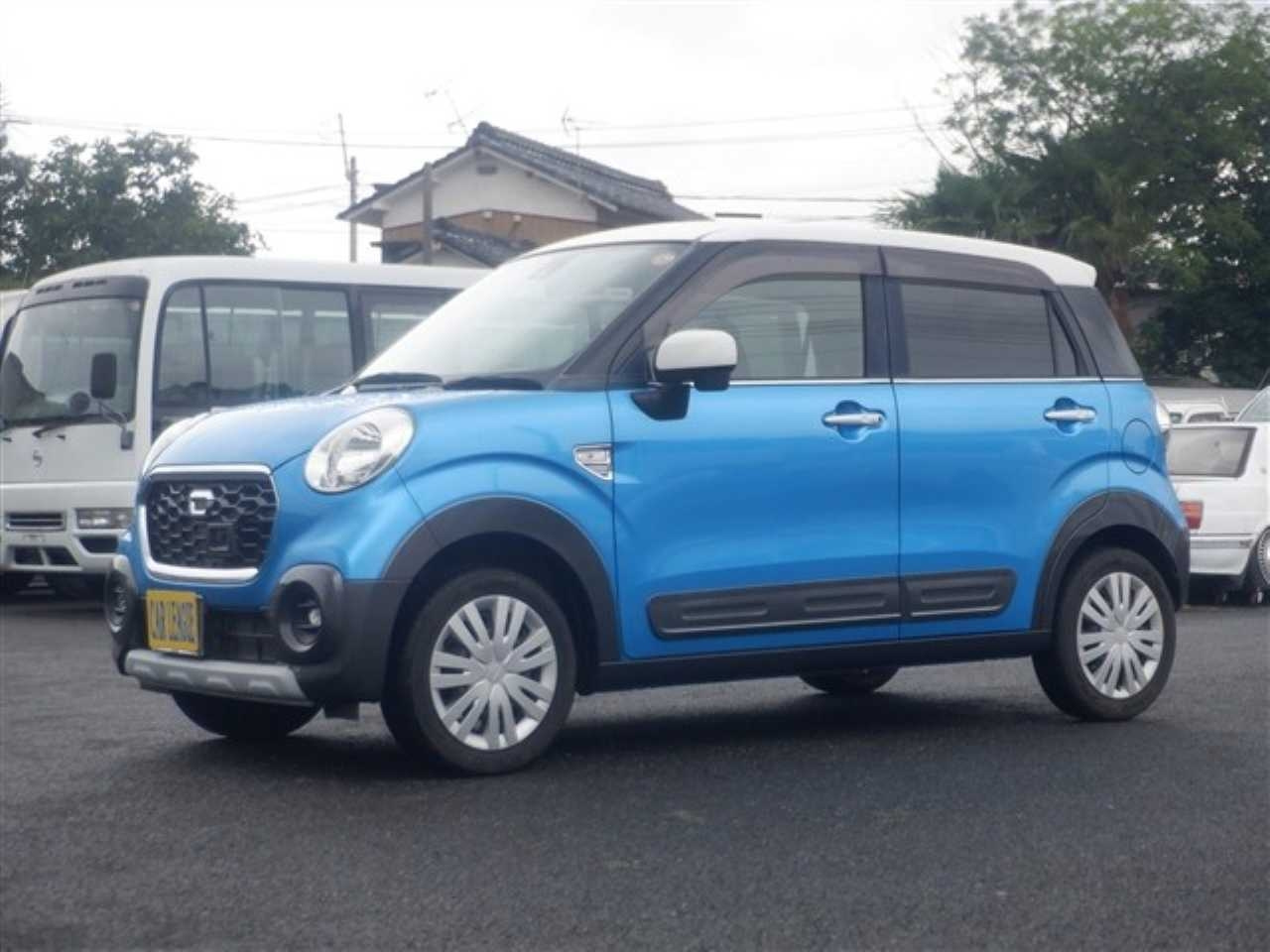 DAIHATSU CAST — фото
