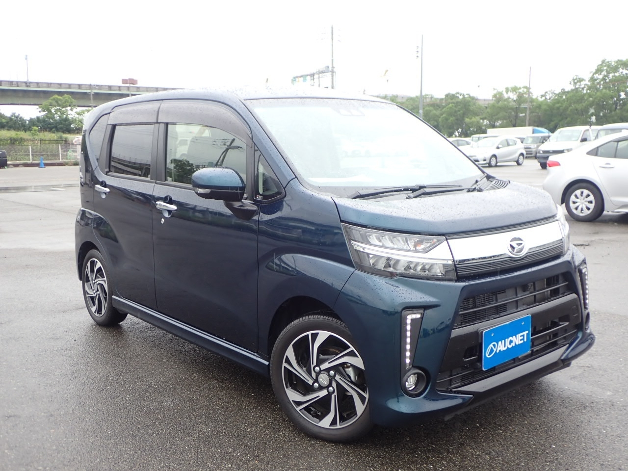 DAIHATSU MOVE — фото