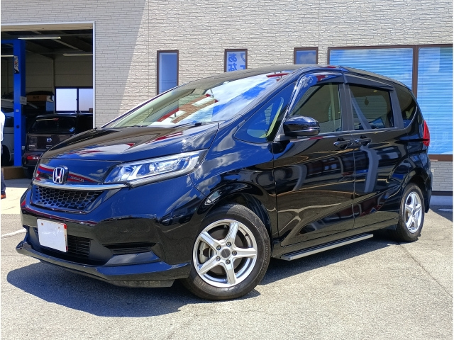 HONDA FREED — фото