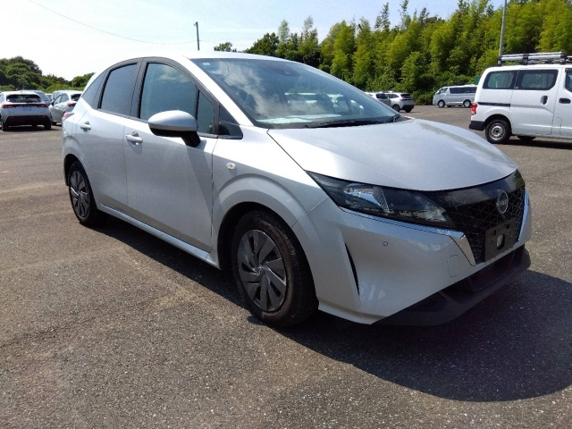 NISSAN NOTE — фото