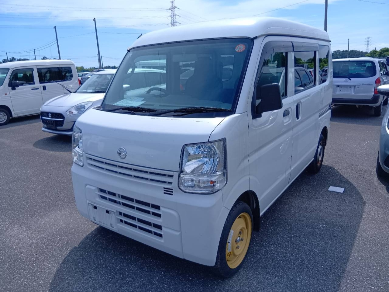 NISSAN NV100 CLIPPER
