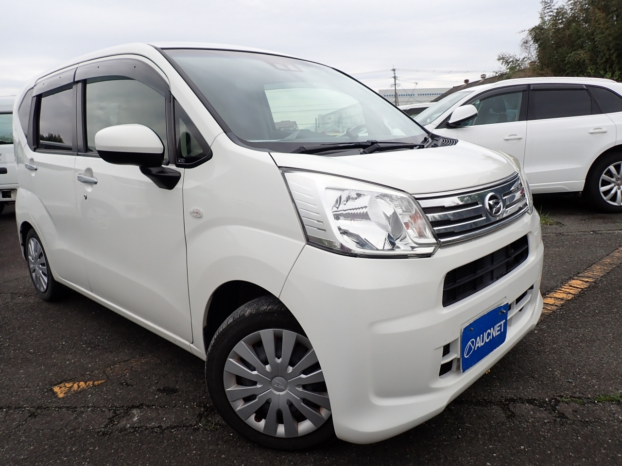 DAIHATSU MOVE — фото
