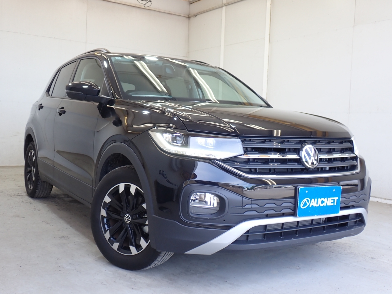 VOLKSWAGEN T CROSS — фото