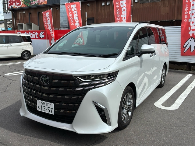 TOYOTA ALPHARD — фото