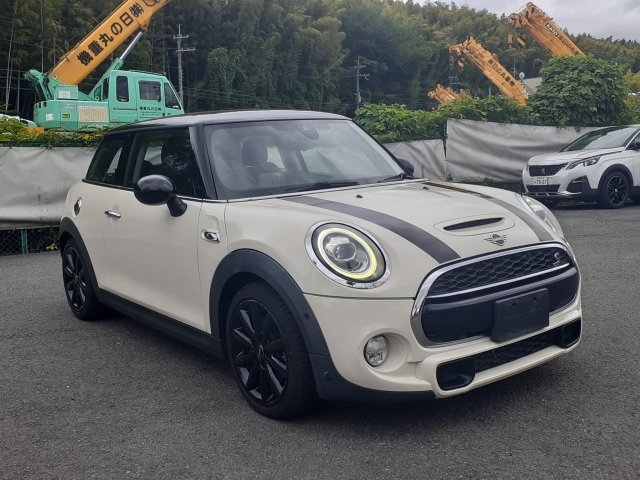 BMW MINI