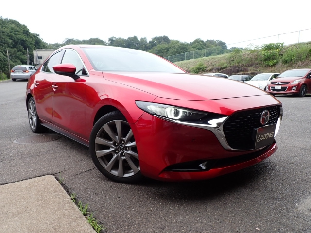 MAZDA MAZDA3