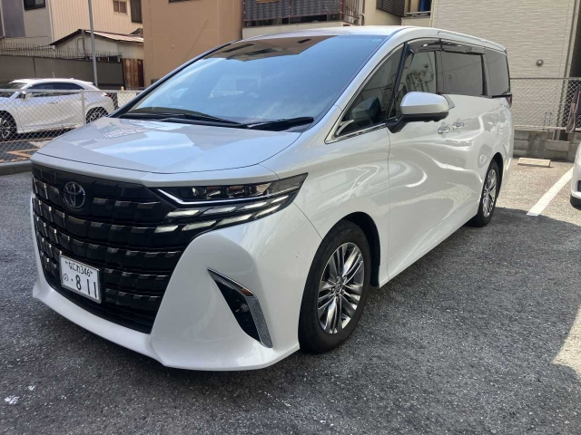 TOYOTA ALPHARD — фото
