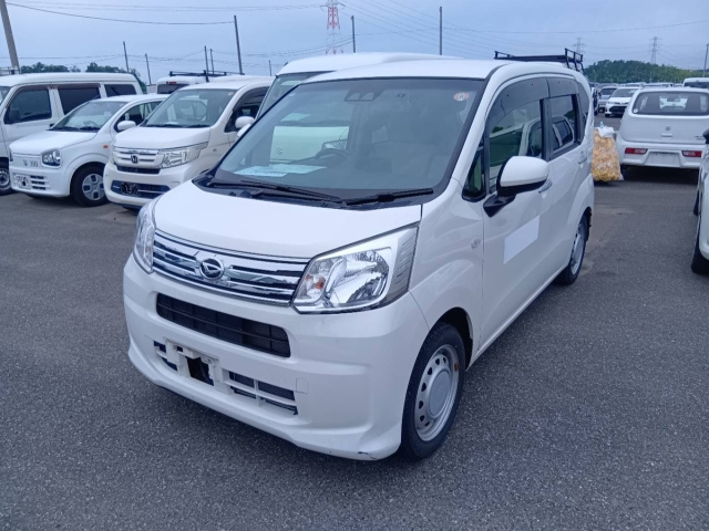 DAIHATSU MOVE — фото
