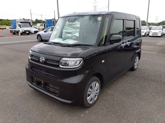 DAIHATSU TANTO — фото