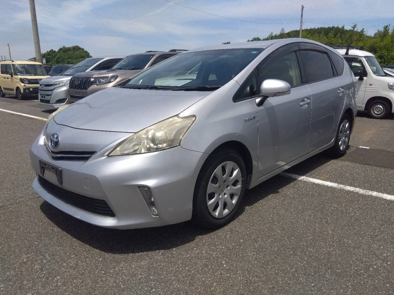 TOYOTA PRIUS — фото