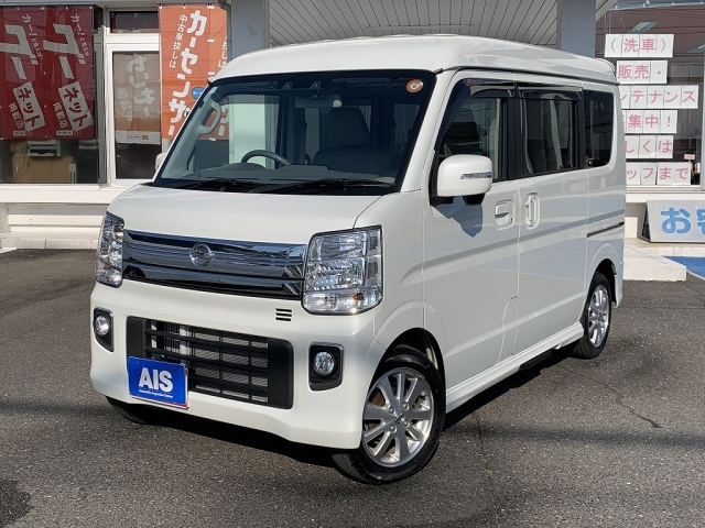 NISSAN CLIPPER — фото
