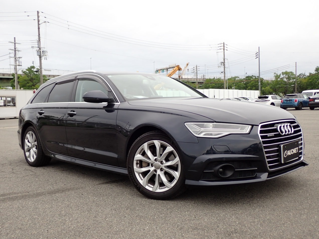 AUDI A6 — фото
