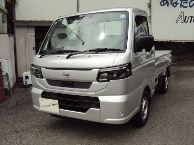 NISSAN CLIPPER — фото