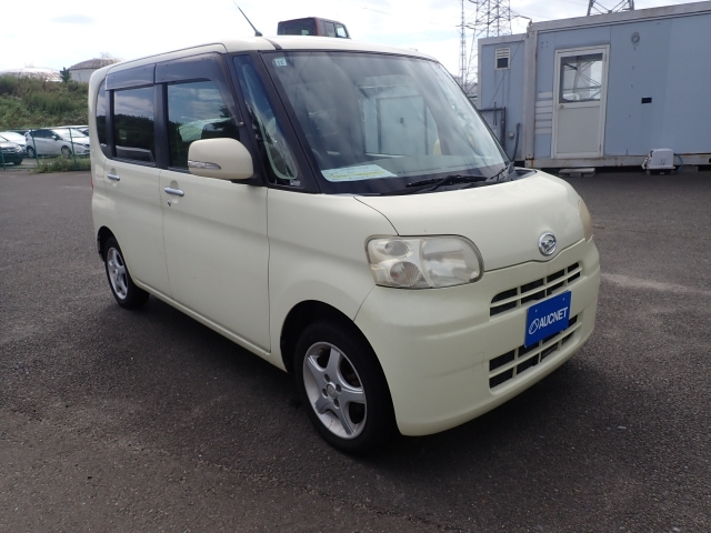 DAIHATSU TANTO — фото