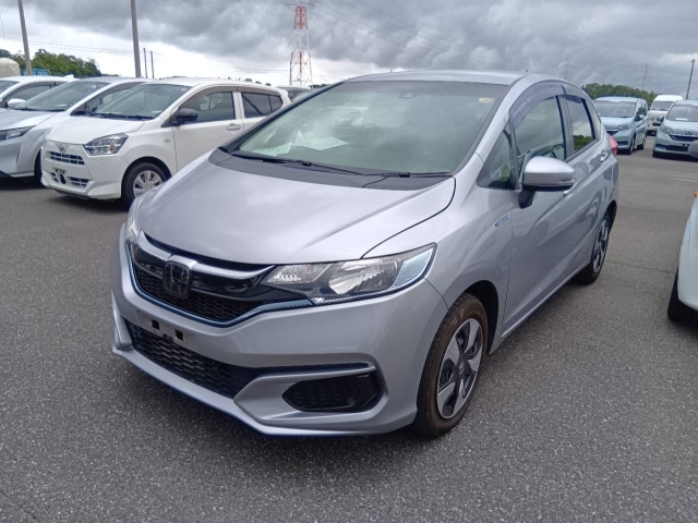 HONDA FIT — фото