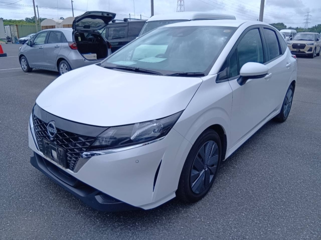NISSAN NOTE — фото