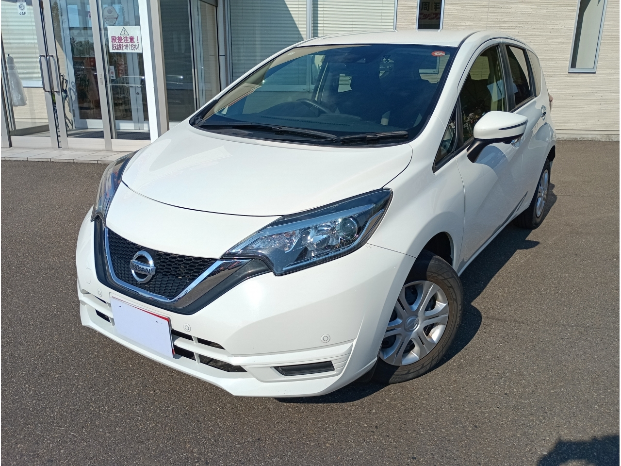 NISSAN NOTE — фото