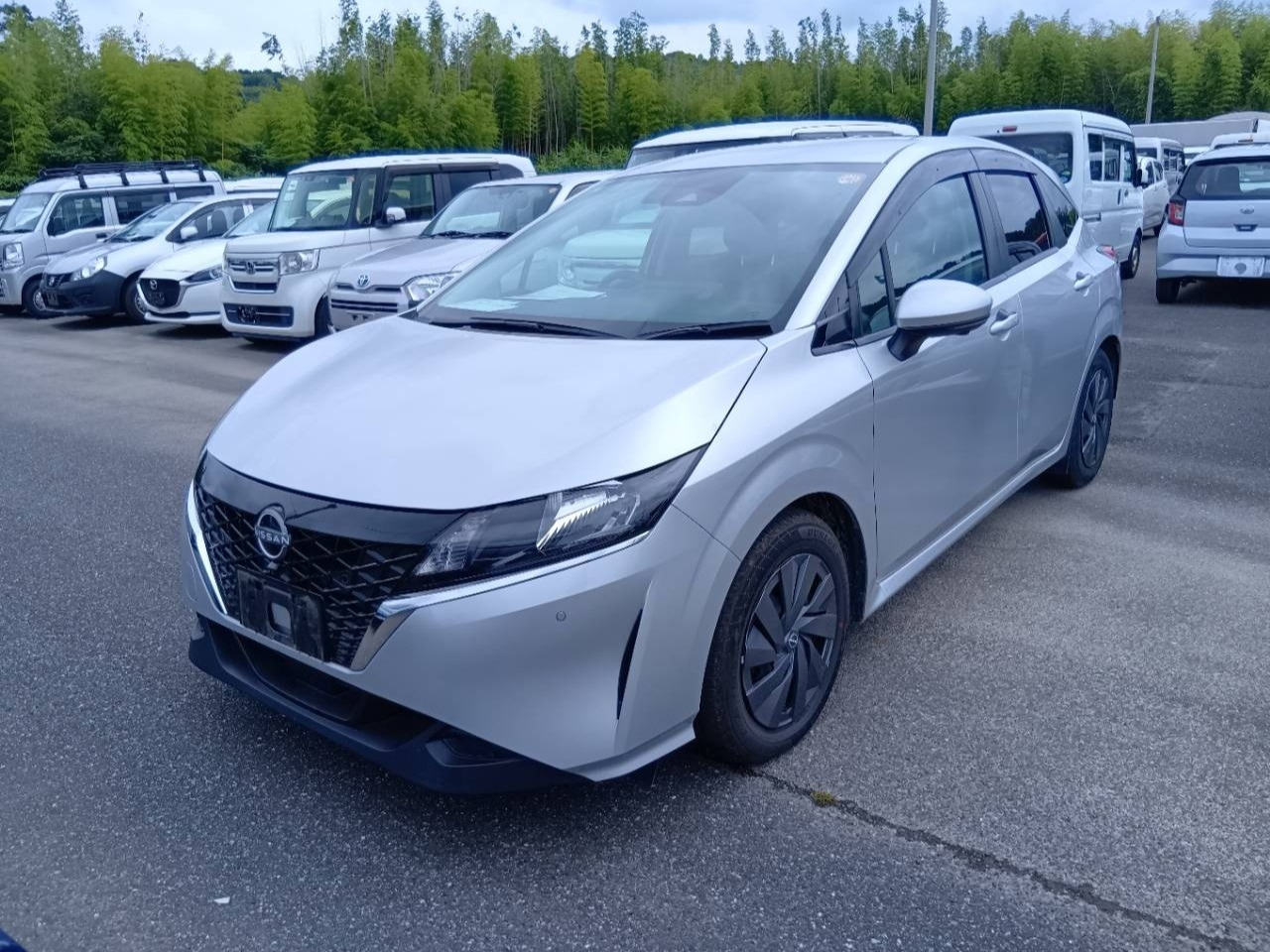 NISSAN NOTE — фото