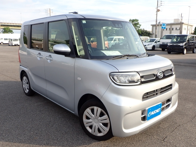 DAIHATSU TANTO — фото