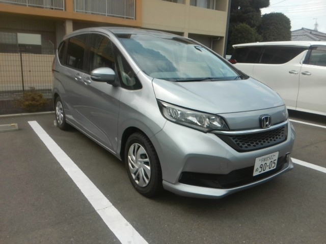 HONDA FREED — фото