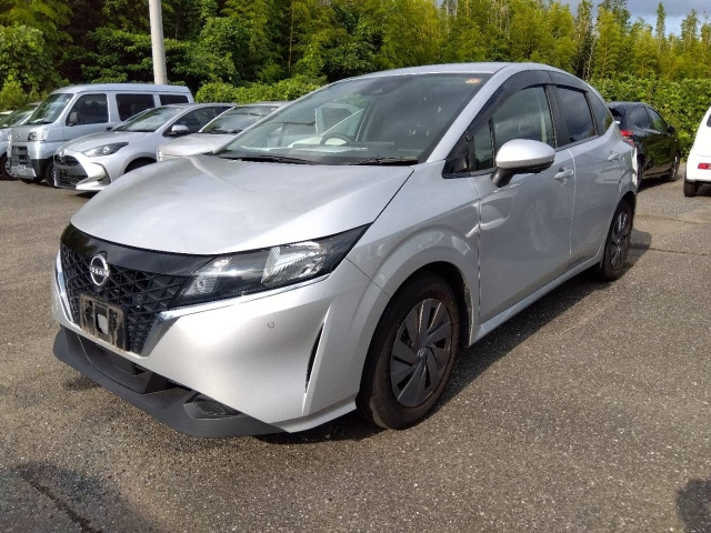 NISSAN NOTE — фото