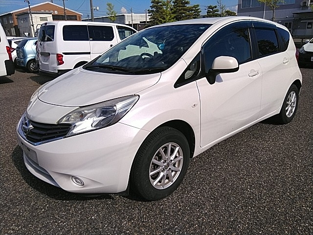 NISSAN NOTE — фото