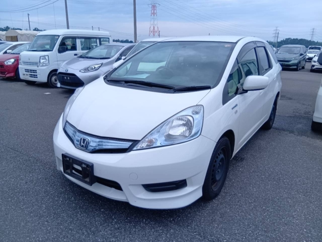 HONDA FIT — фото