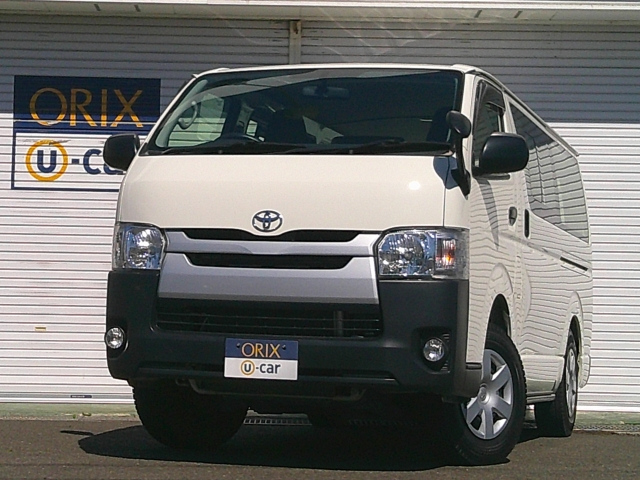 TOYOTA HIACE — фото