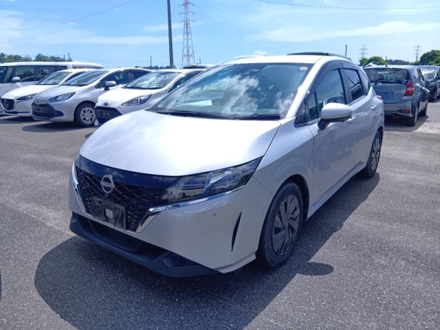 NISSAN NOTE — фото