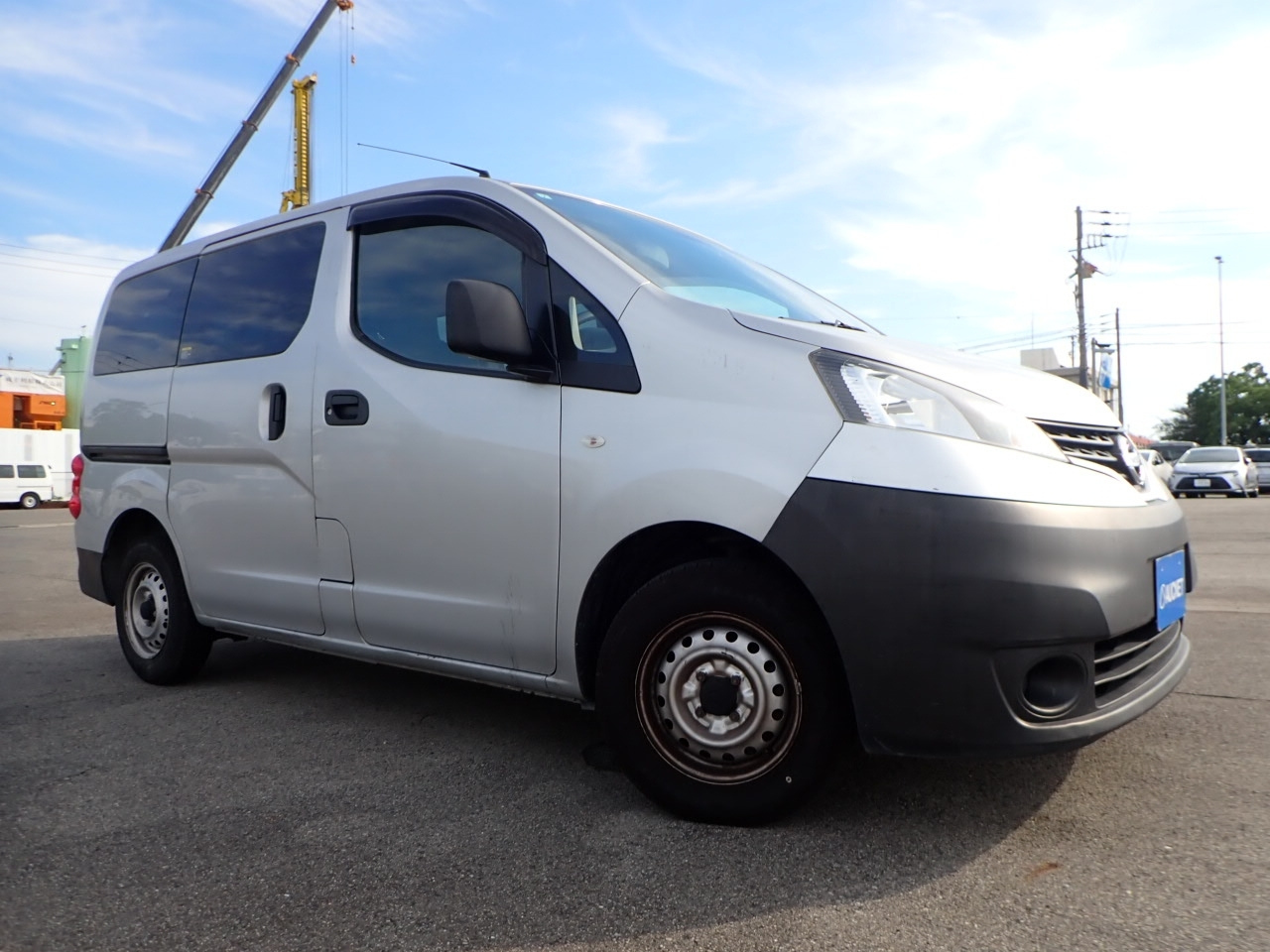 NISSAN NV200 — фото