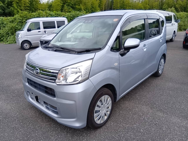 DAIHATSU MOVE — фото