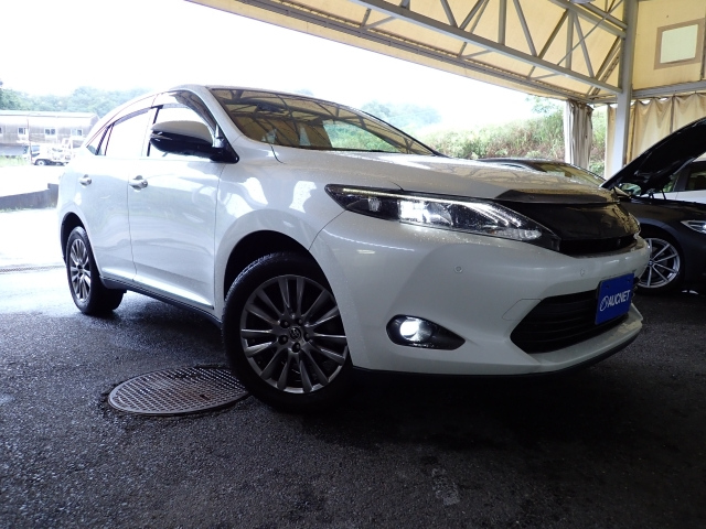 TOYOTA HARRIER — фото