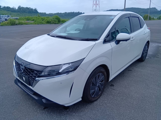 NISSAN NOTE — фото