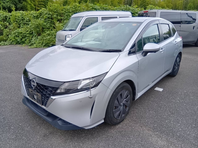 NISSAN NOTE — фото
