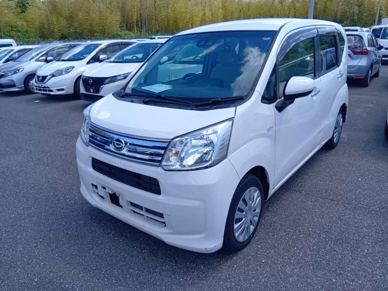 DAIHATSU MOVE — фото