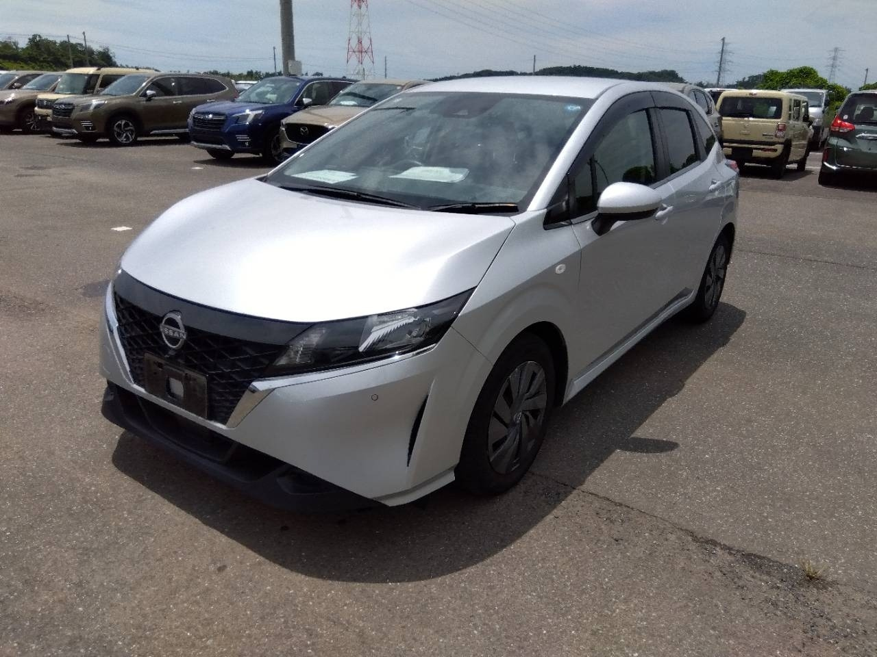 NISSAN NOTE — фото
