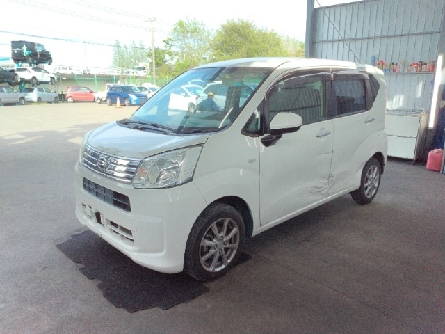 DAIHATSU MOVE — фото