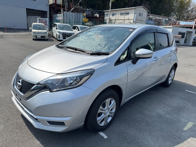 NISSAN NOTE — фото