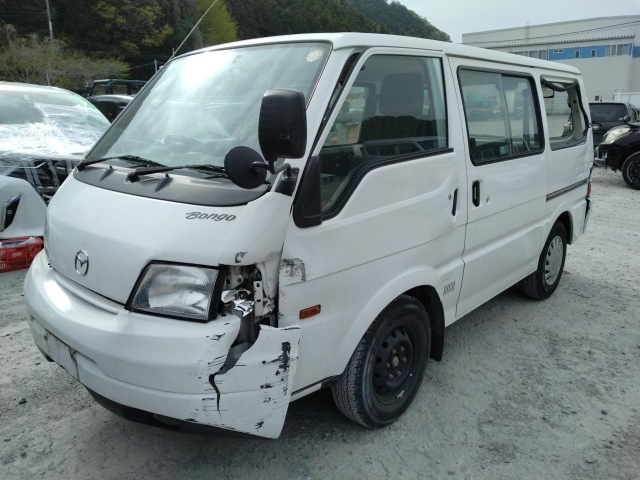 MAZDA BONGO — фото