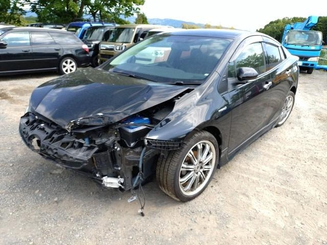 TOYOTA PRIUS — фото