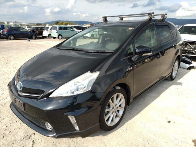 TOYOTA PRIUS — фото