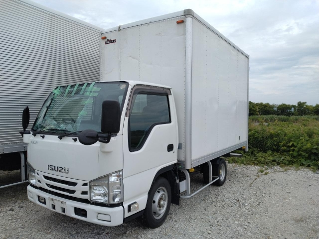 ISUZU ELF — фото