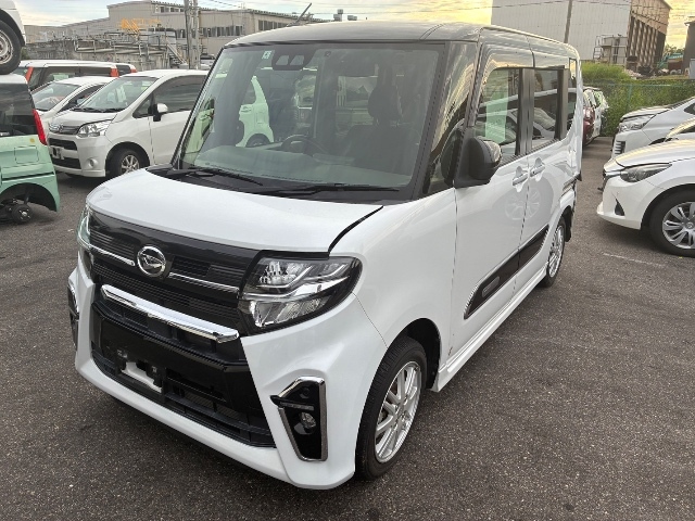 DAIHATSU TANTO — фото